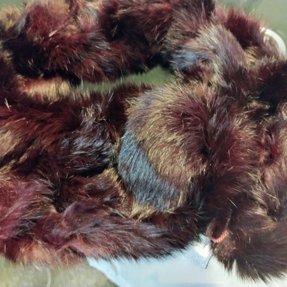 Two Rabbit Fur Collars - Picture 1 of 11